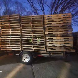 Pallets 48x45  $2