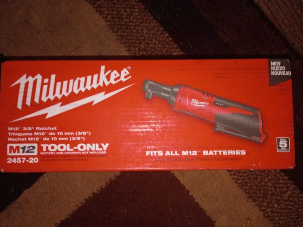 Brand New Milwaukee M12 3/8" Rachet