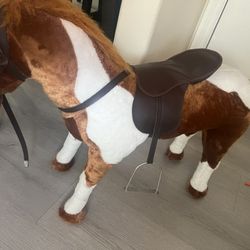 Toy Horse 