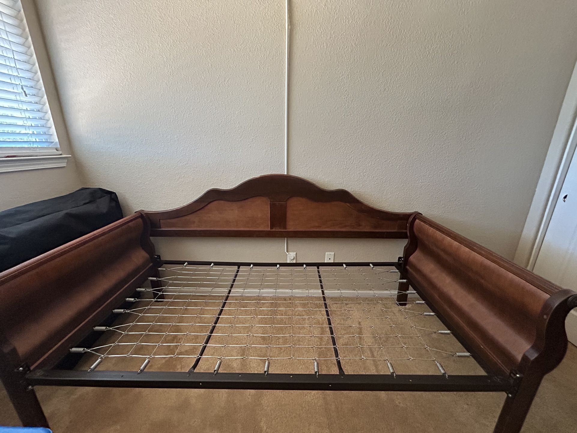 Twin Size Bed - Day Bed