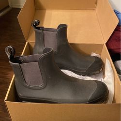 Rainboots
