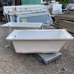 Sitka 60”x30” Tubs For Sale