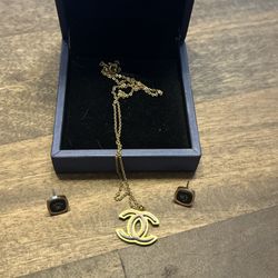 Designer inspired necklace and earrings set 