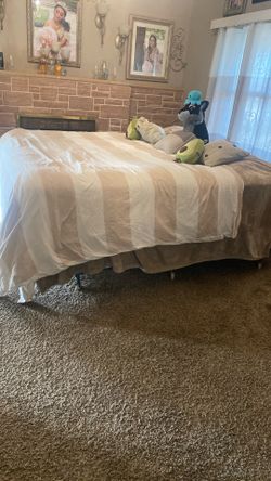 Cama King Con Base De Metal 