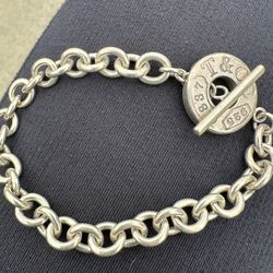 Tiffany and Company toggle bracelet