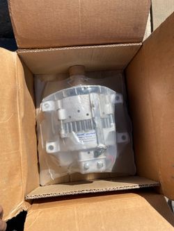 Leece-Neville Prestolite Alternator
