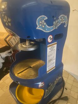 Snowcone machine