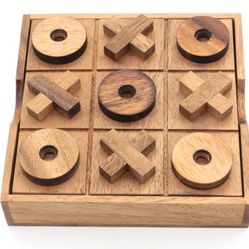 Tic Tac Tor Wooden Game/ Cofee Table Decoration 