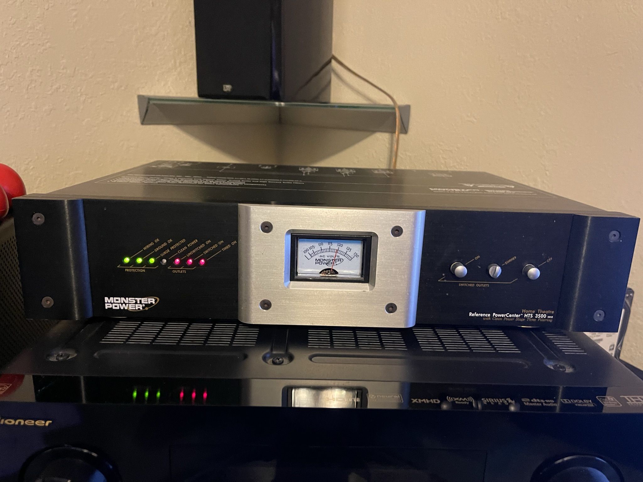 Monster Power HTS 3500 Mk2 Power Conditioner for Sale in Pompano Beach, FL OfferUp