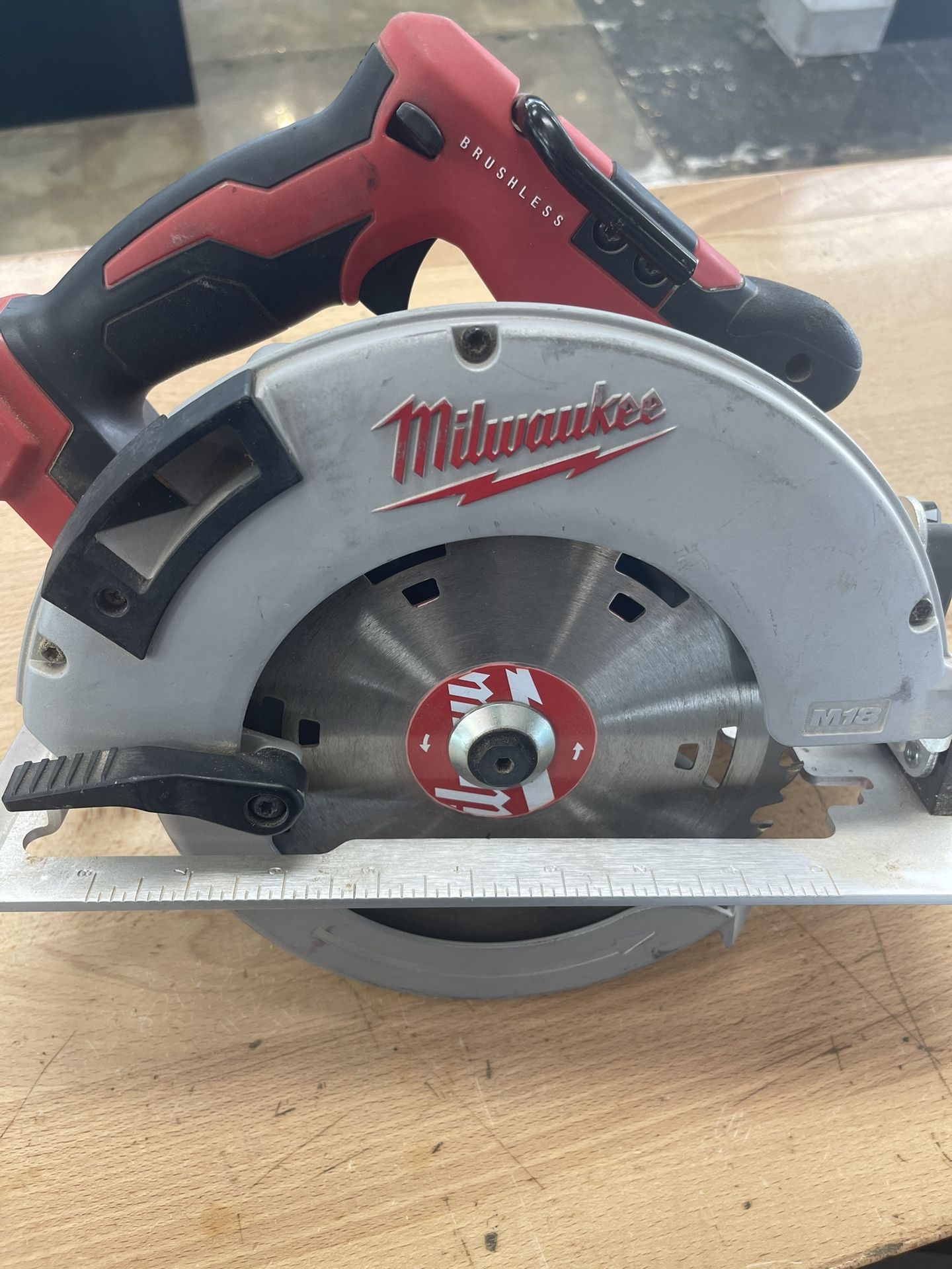 Milwaukee 7-1/4” Circular Saw