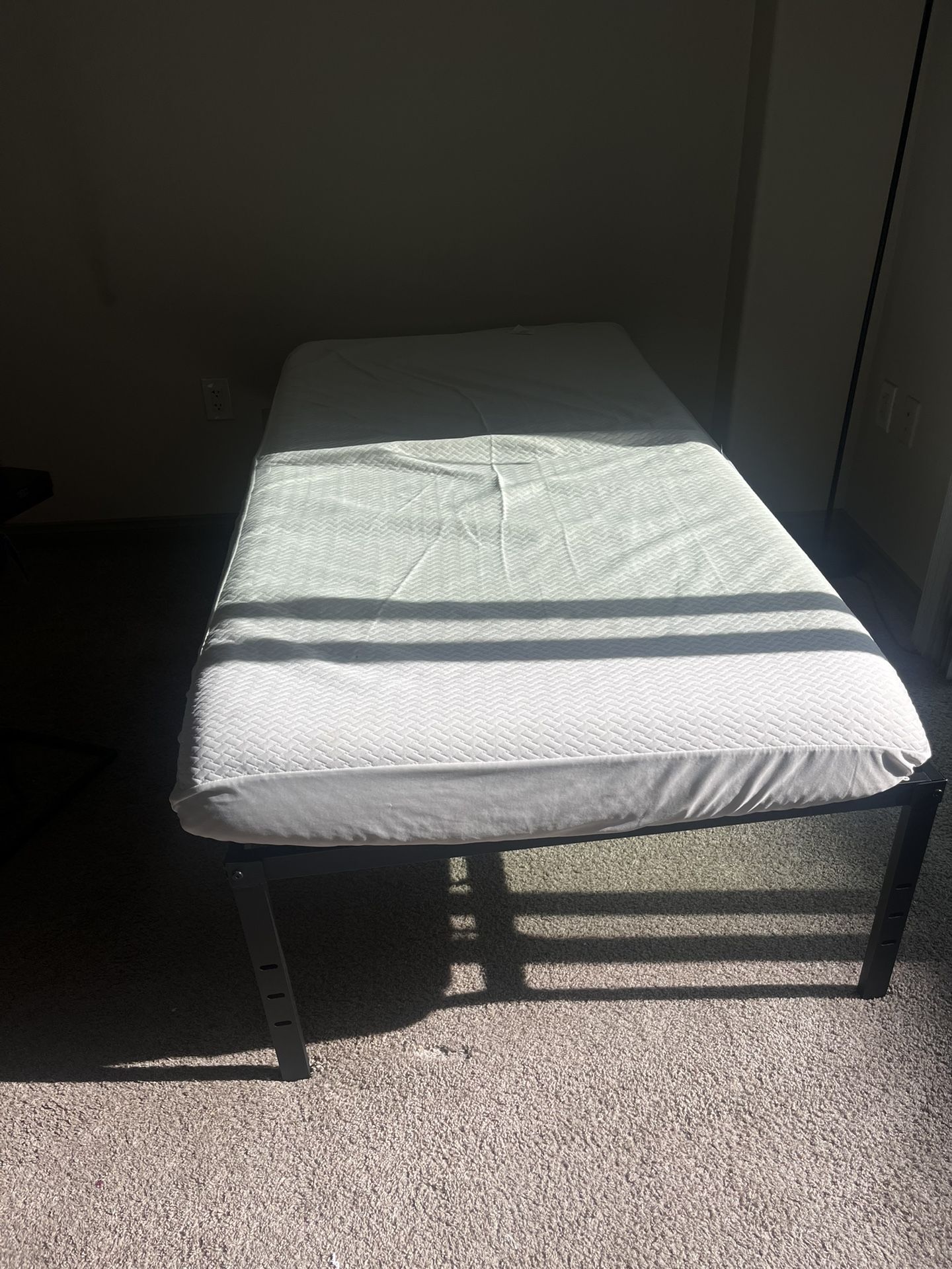 Twin Bed