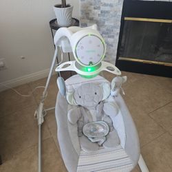 Baby Swing In Exelent Conditions 