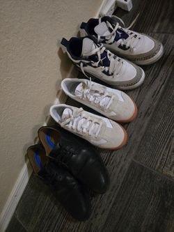 Size 7-7.5 shoes