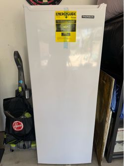 6.5 cubic ft. upright freezer