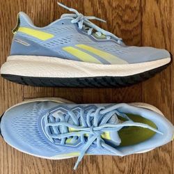 NEW WOMENS REEBOK RUNNING SHOES