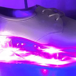 *BEYOND WONDERLAND* Dolls Kills YRU CLEAR PLATFORM FILLABLE  SEE THRU HEEL SZ 9