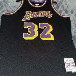 Vintage Lakers Magic Johnson Jersey #32