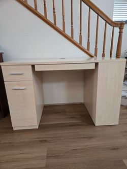 light wood veneer pedestal DASK