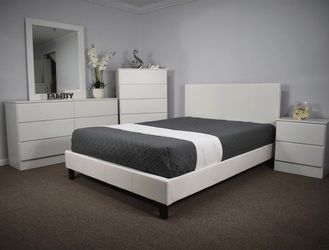 Bedroom Set ( Juego De Cuarto)💮Sold separately too💮Fast delivery