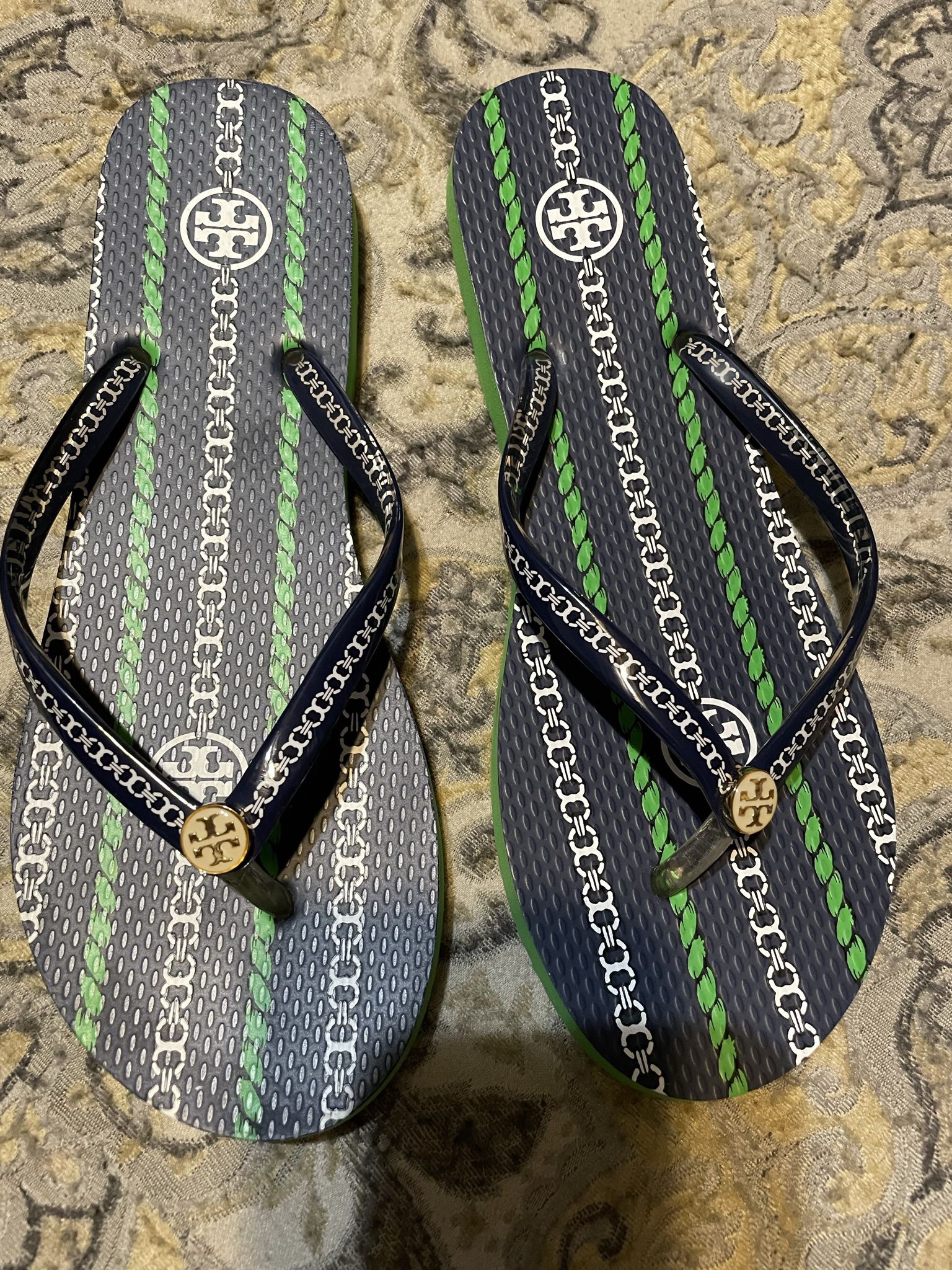 Like New Authentic Tory Burch Sandals Size 8