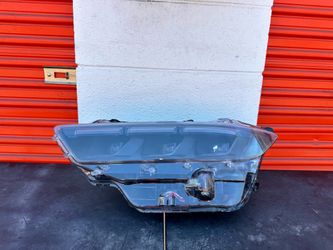 2024 2025 FORD MUSTANG HEADLIGHT  LEFT DRIVE SIDE  BLACK LED OEM