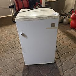 Mini Fridge