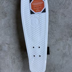  🛹 Brand New Retrospec Mini Cruiser Skateboard (White Penny Style) – $40