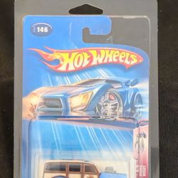 Hot 🔥 🛞 Wheels,  40s Woody , #146 Protective Display Case Included 