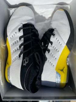 Jordan 17 white yellow & blk condition 8/10 size 13