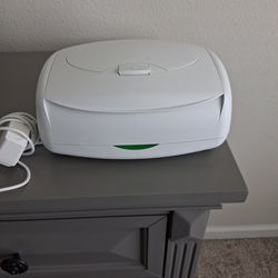 Baby wipe  warmer