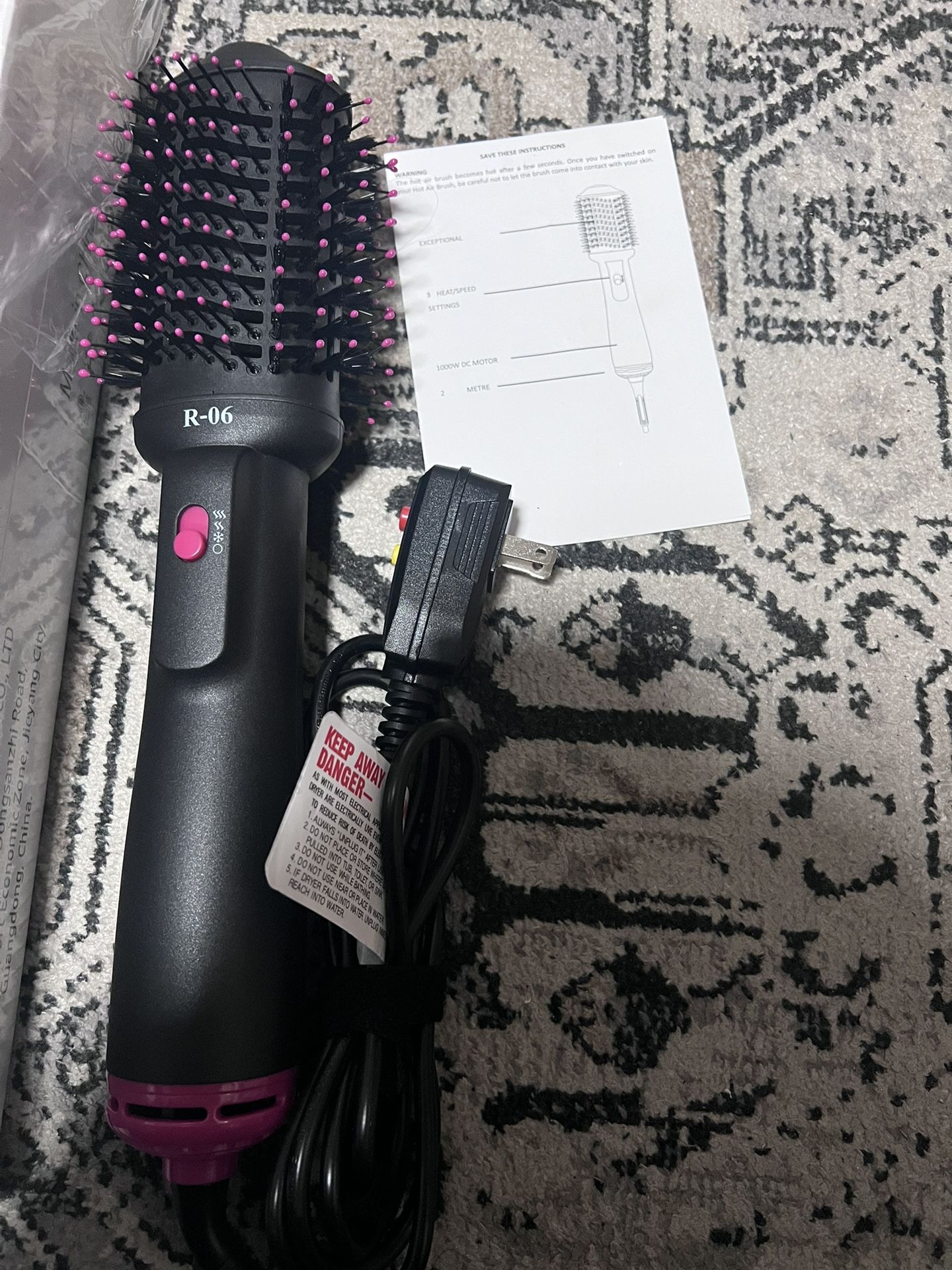 R-06 Hot Air Brush Hair Dryer Styler 125V, 60 Hz, 1,000 W