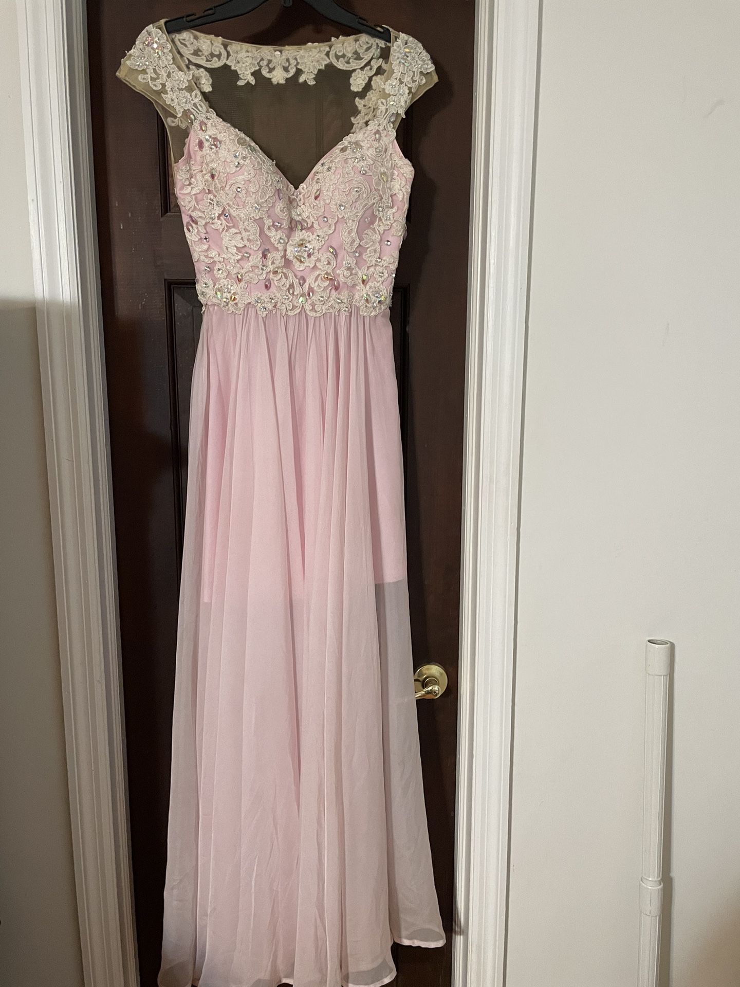Blush prom Size 2 Prom dress