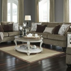 Braemar Brown Living Room Set

