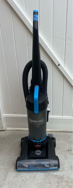BISSELL PowerForce Helix, Bagless, Upright Vacuum