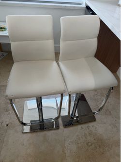 2 Bar stool adjustable