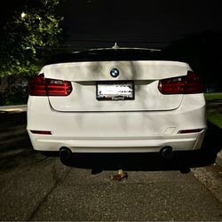 BMW F30 Rear Bumper (White)