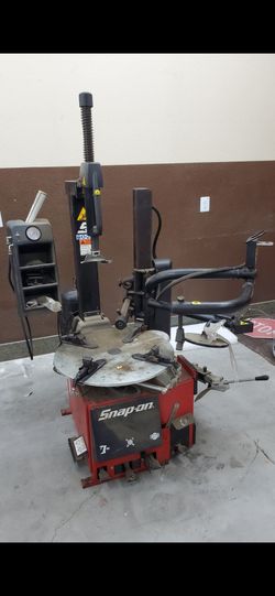 TIRE CHANGER/MACHINE SNAP ON