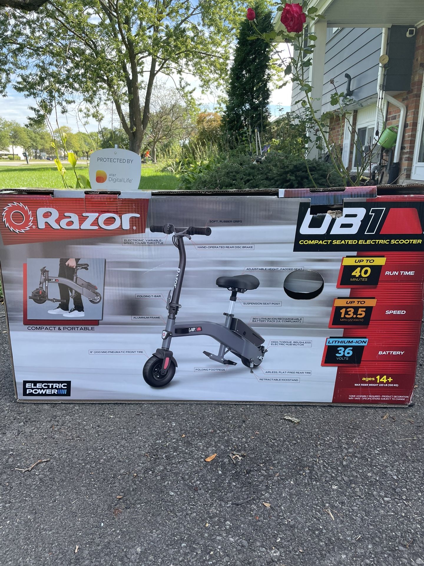 Razor UB1 Compact Electric Scooter Seated Assembled $325 ea