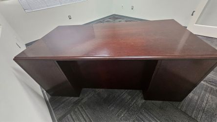 Free Office Desk