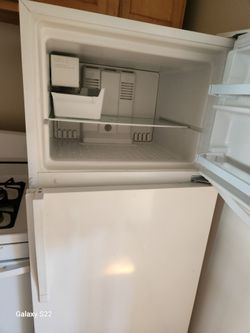 Estufa y refrigerador usados buenas condiciones
