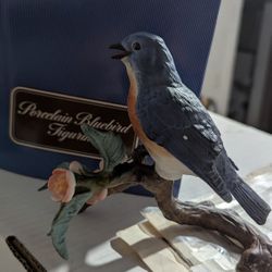 1986 Porcelain Avon Bluebird