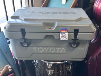 Toyota 4 Runner Cooler