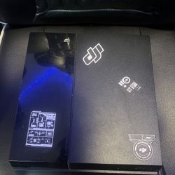 PS4 Great Condition Come With Cords And Controller 