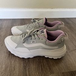 Vans MTE crosspath men’s size 9 woman’s 10.5