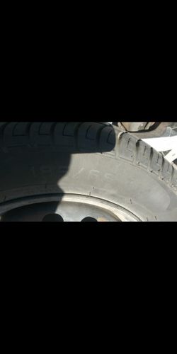 Honda rim with tire