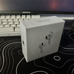 Airpods 4 with ANC