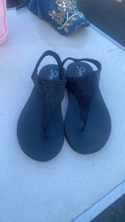 New Sketchers Sandals