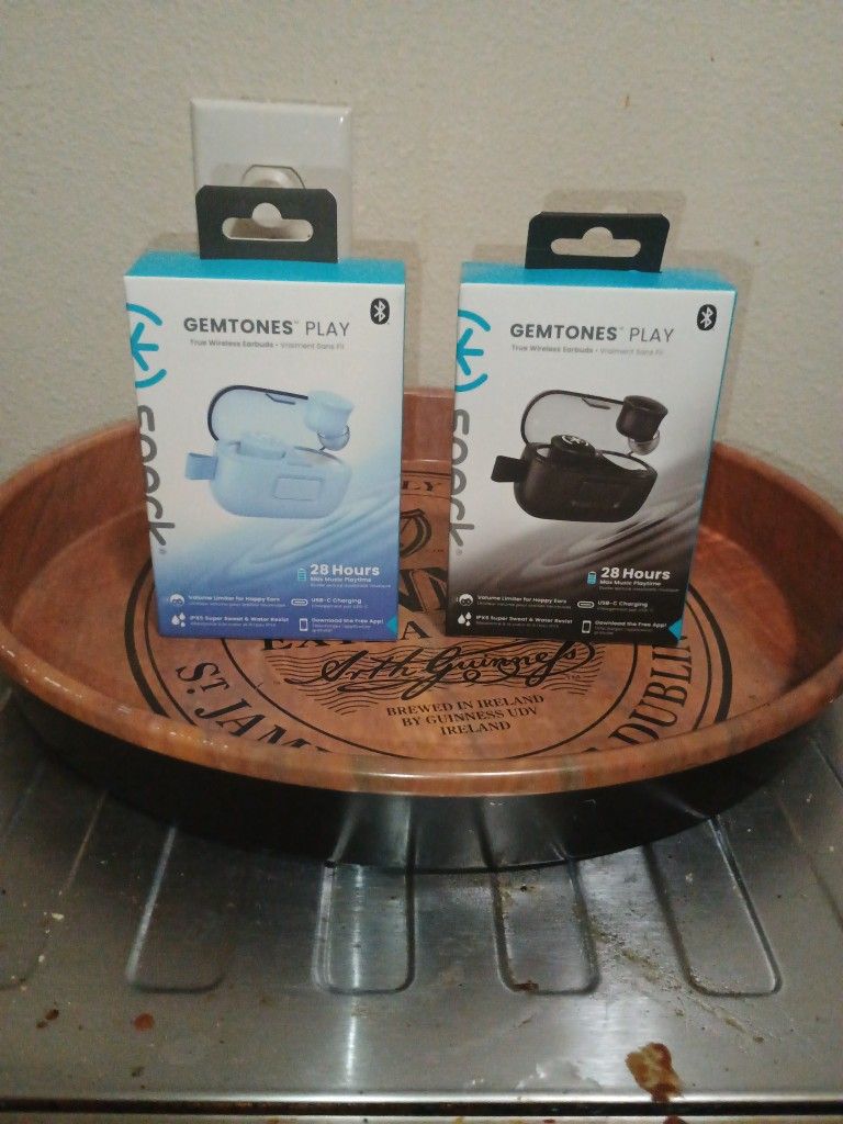 Speck Gemstones Play True Wireless Earbuds Brand New