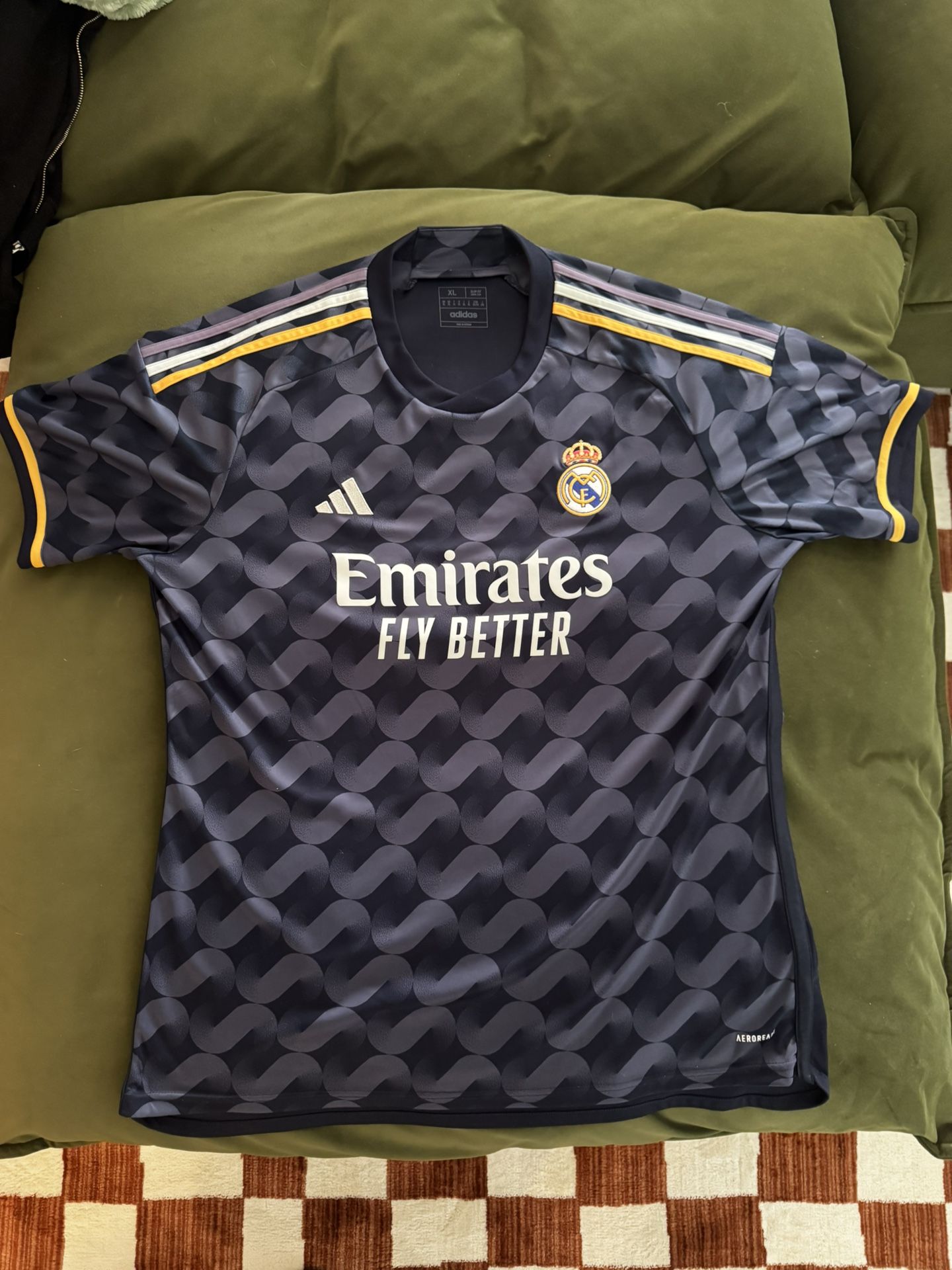 Real Madrid Jersey (XL)