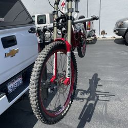 Down Hills  Mountain bike